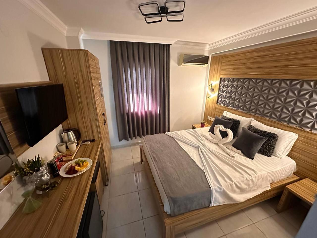Royal Ezel Hotel Antalya Kültér fotó