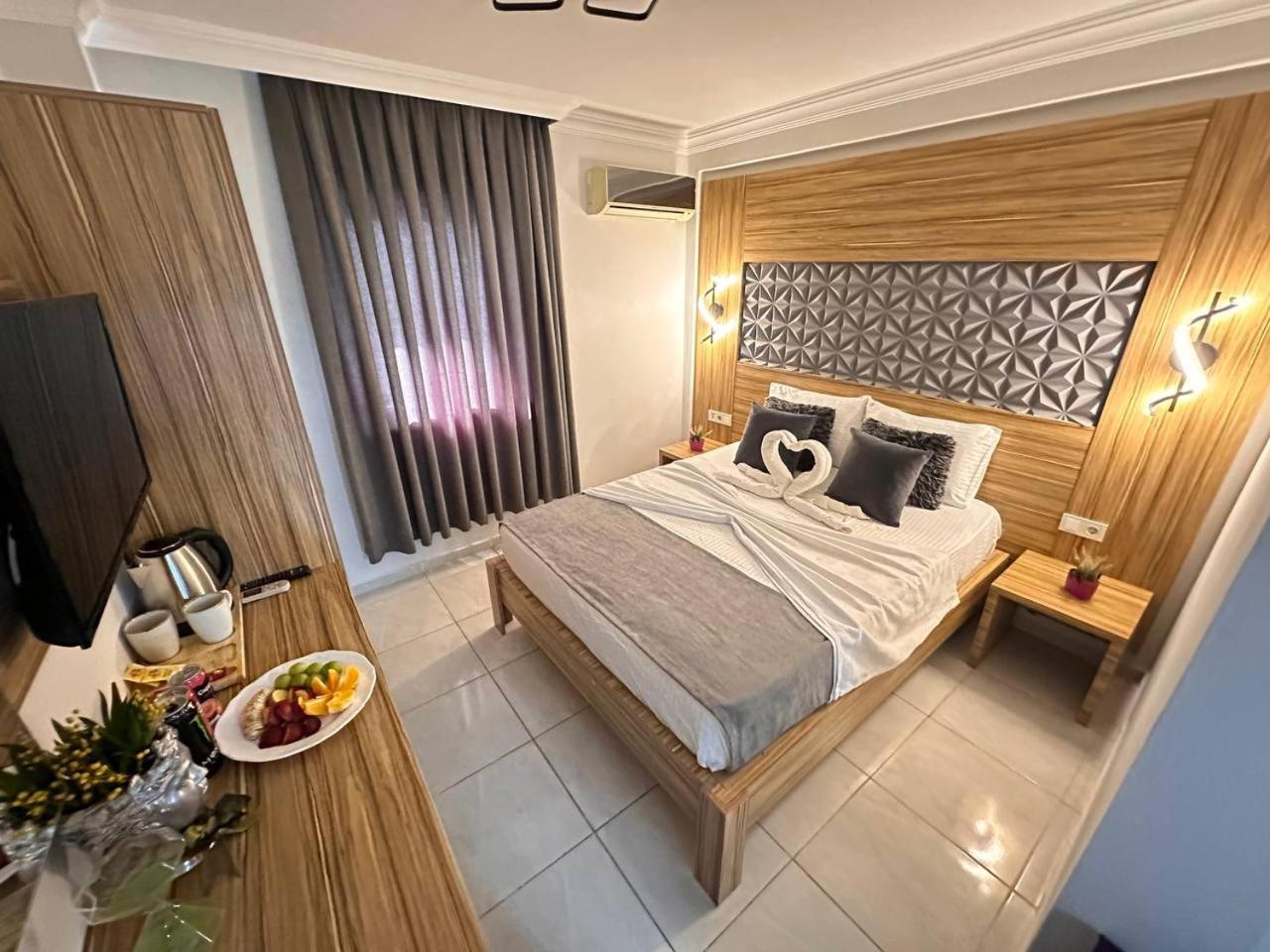 Royal Ezel Hotel Antalya Kültér fotó