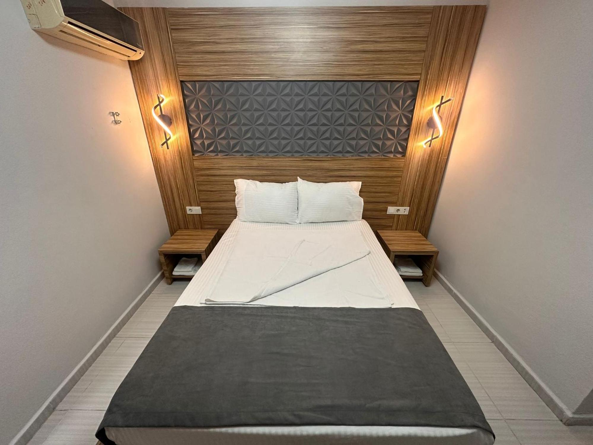 Royal Ezel Hotel Antalya Kültér fotó